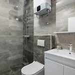 아파트 Crowonder Luxury Pag New With Seaview *
