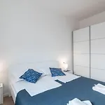 Apartman Crowonder Luxury Pag New With Seaview Pag Town
